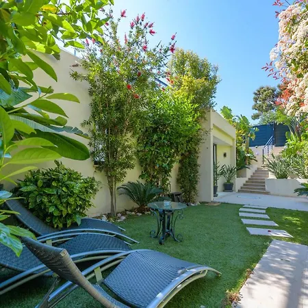 Paradise Villa *