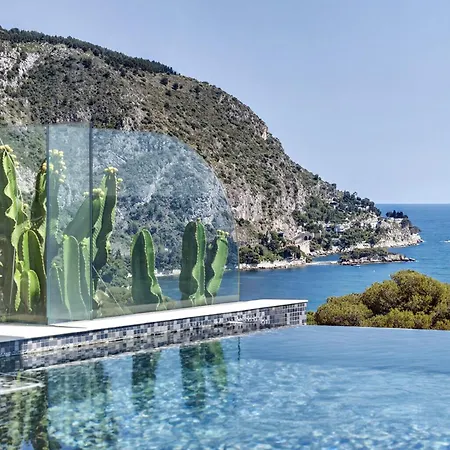 Villa Paradise *