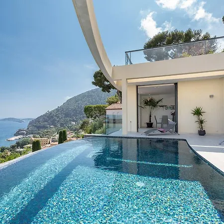 Paradise Eze