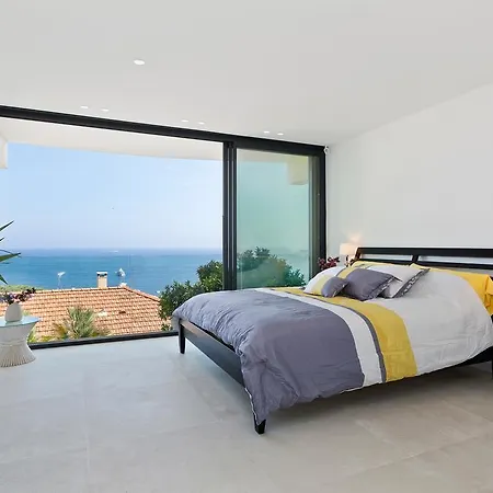 Villa Paradise *